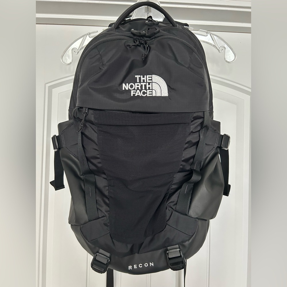 The North Face Recon Backpack
